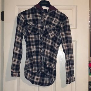 Maroon/Black/White Flannel with Hood!